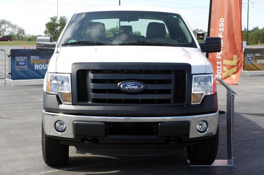 Ford F-150 2011 года  (фото 35 из 69)